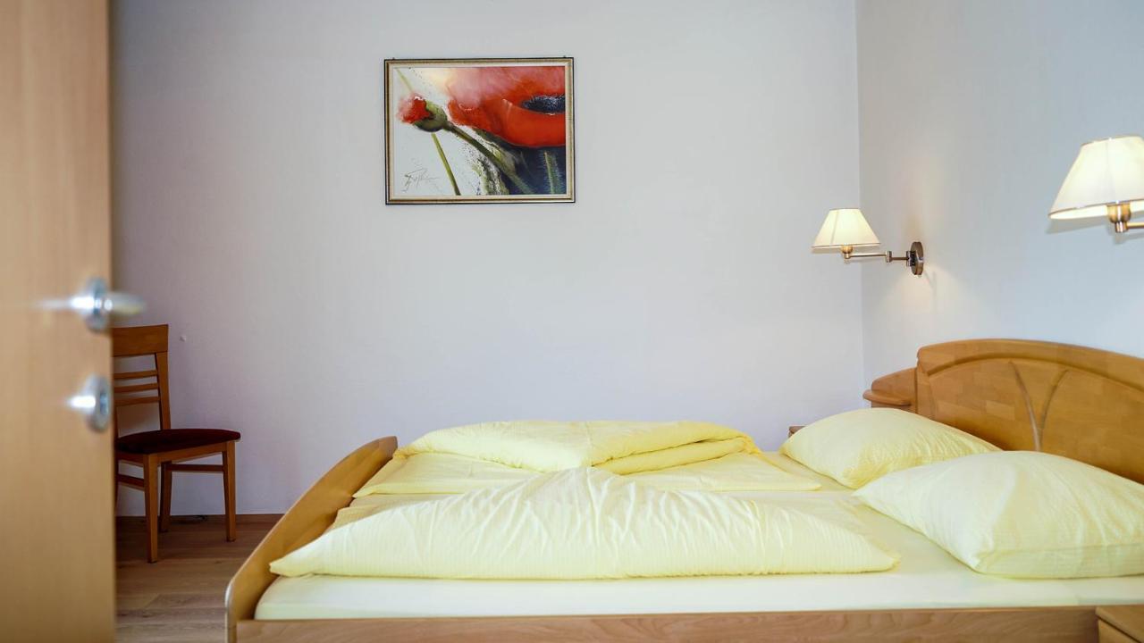 Ferienwohnung Ferienwohungen Gamper Dorf Tirol Exterior foto