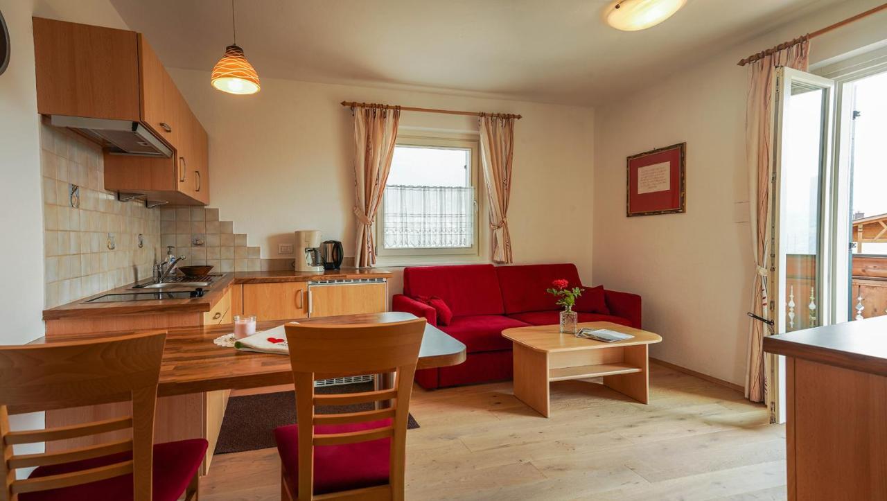 Ferienwohnung Ferienwohungen Gamper Dorf Tirol Exterior foto